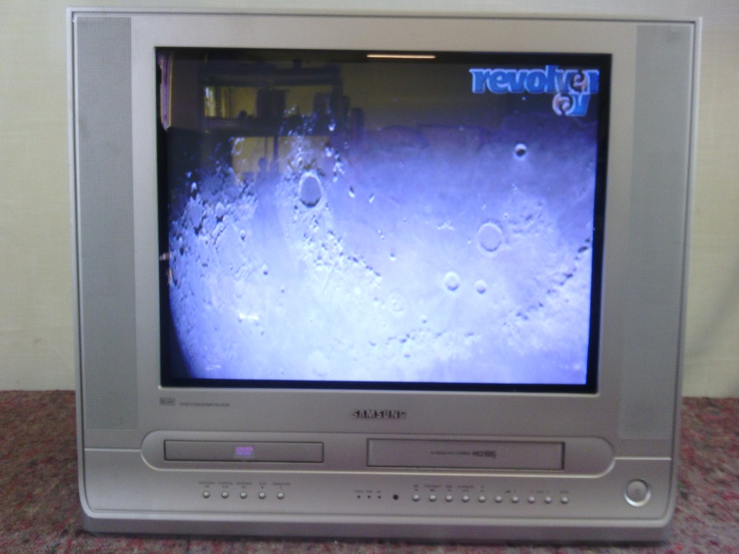 a la deriva Ocupar parálisis 21" Samsung TV with HVS & DVD UW-21J10VD - Revolver AV
