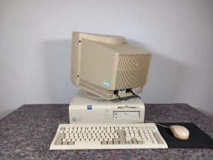 14" NEC Multisync XV15+