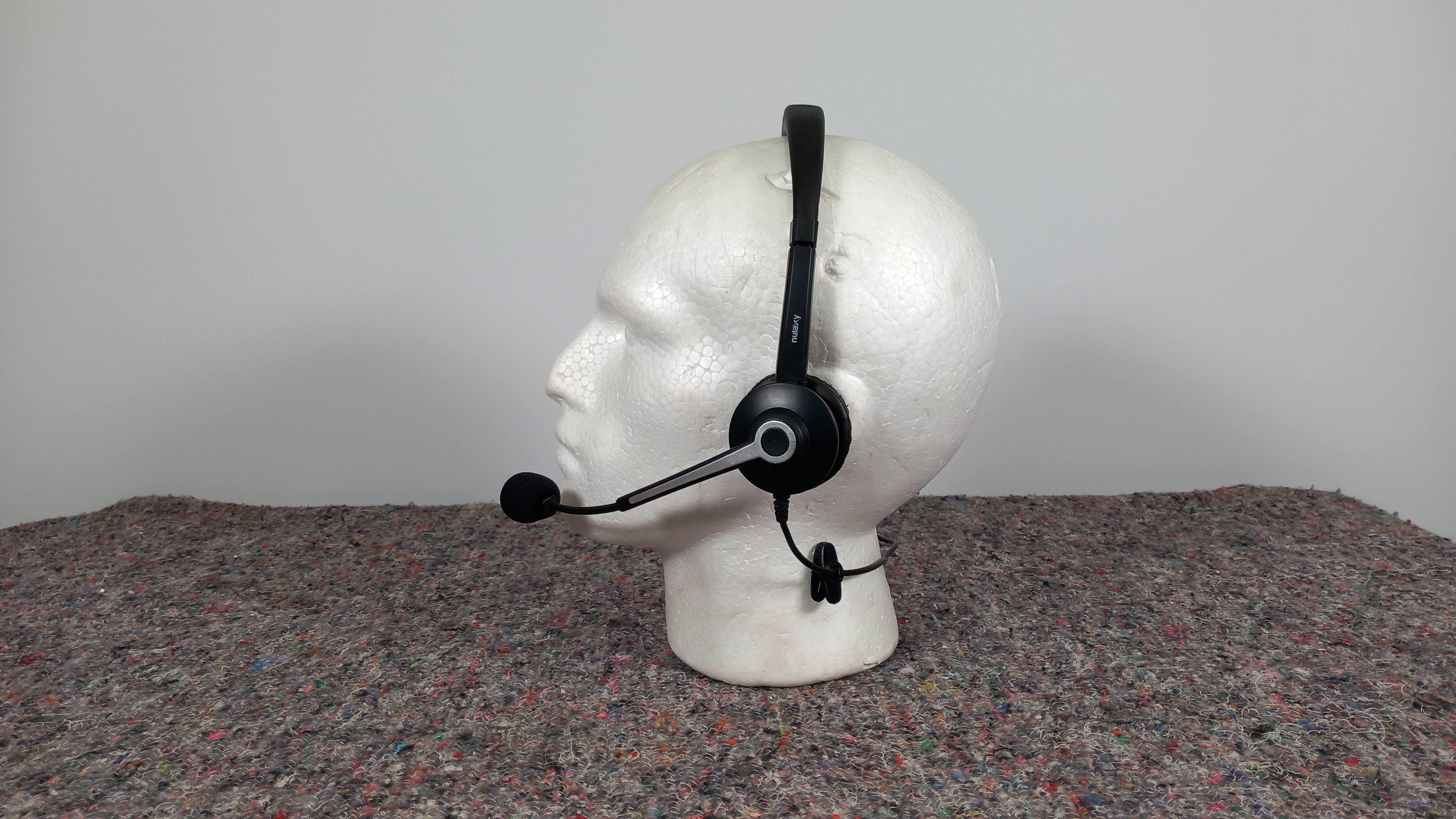 Nulaxy Wired USB Headset (2 ear) - Image 2