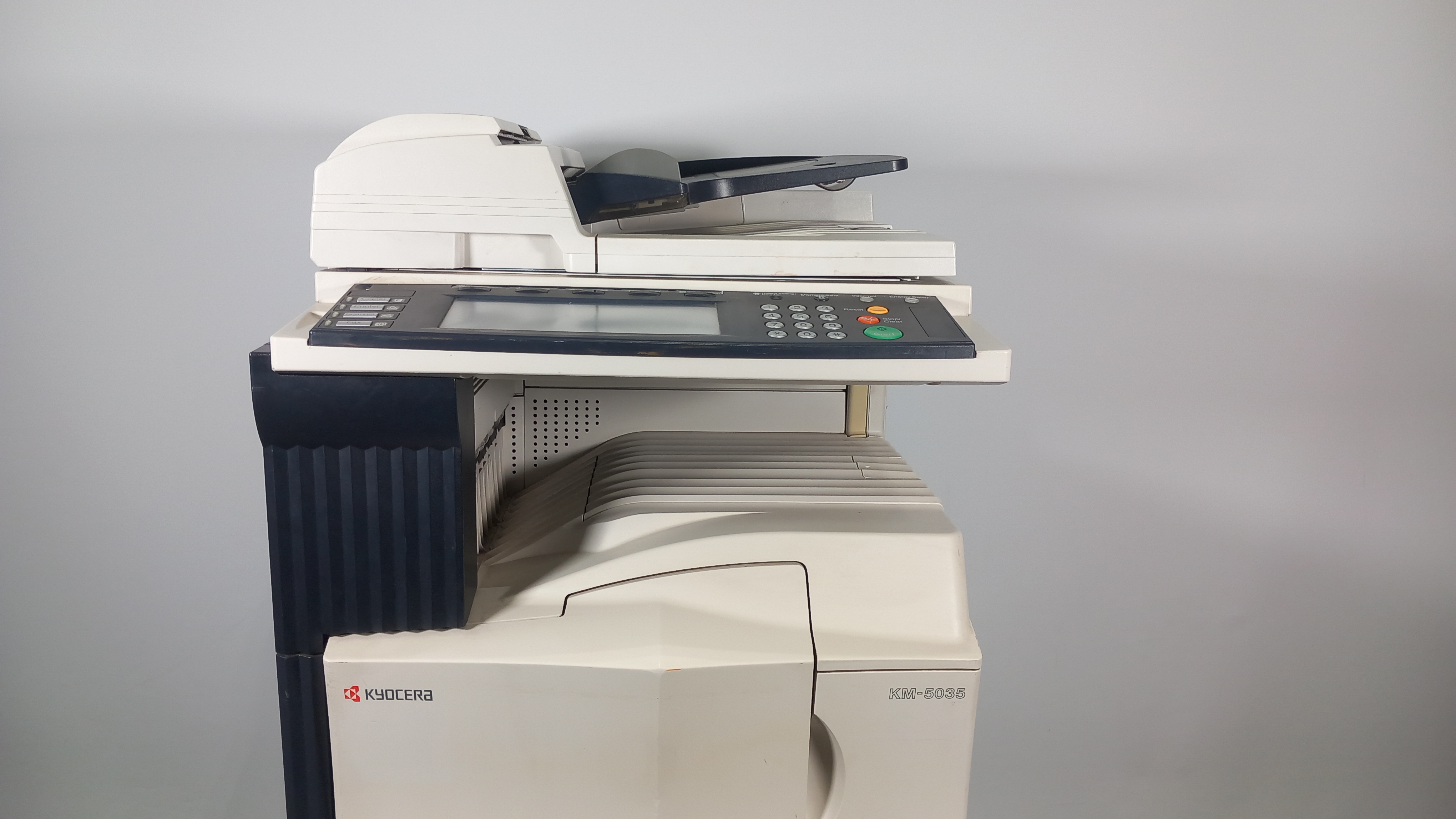 Kyocera KM-4035 Floor Standing Office Printer - Image 3